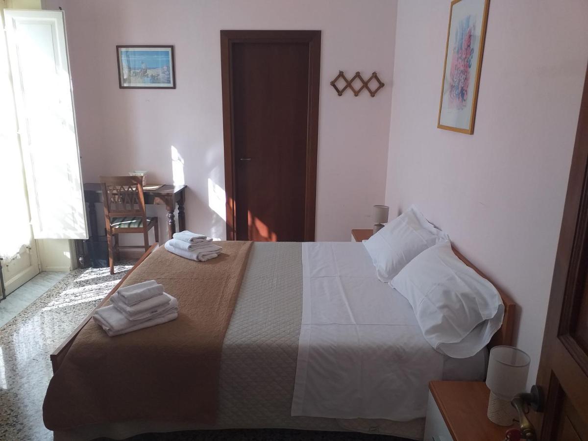 B&B Batara - "La Terrazza Del Centro" Агридженто Экстерьер фото