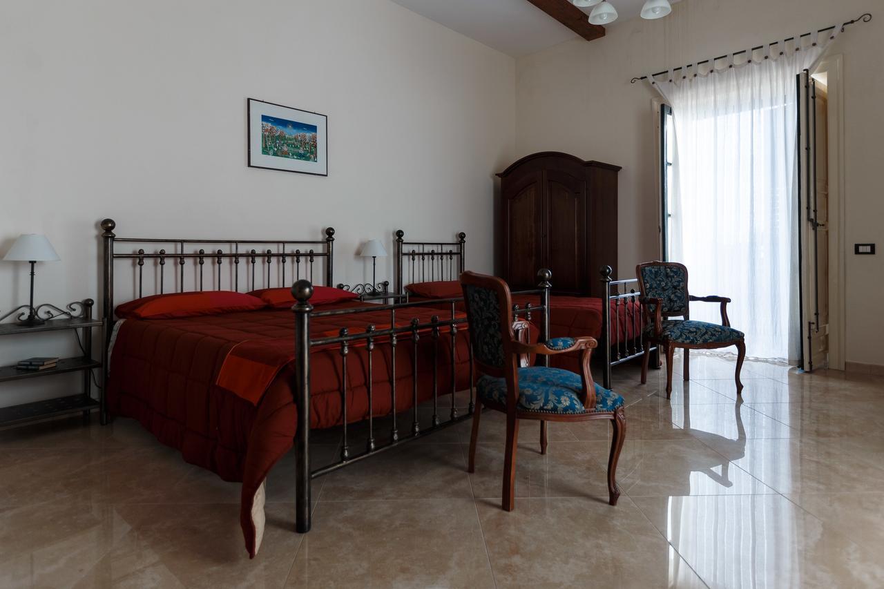 B&B Batara - "La Terrazza Del Centro" Агридженто Экстерьер фото