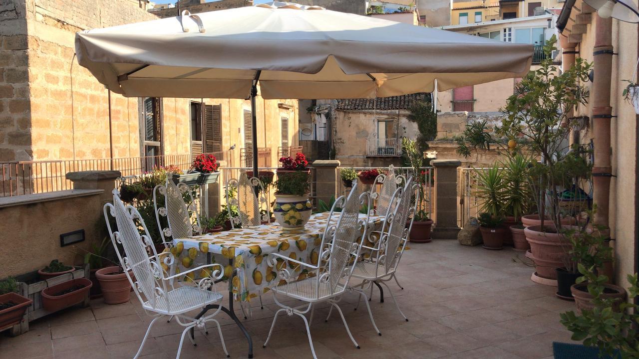 B&B Batara - "La Terrazza Del Centro" Агридженто Экстерьер фото