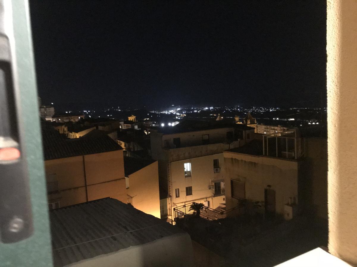 B&B Batara - "La Terrazza Del Centro" Агридженто Экстерьер фото